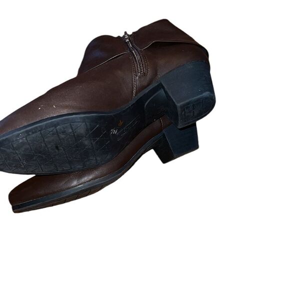 Bass Brown Leather Booties Size 8 M - Picture 5 of 6